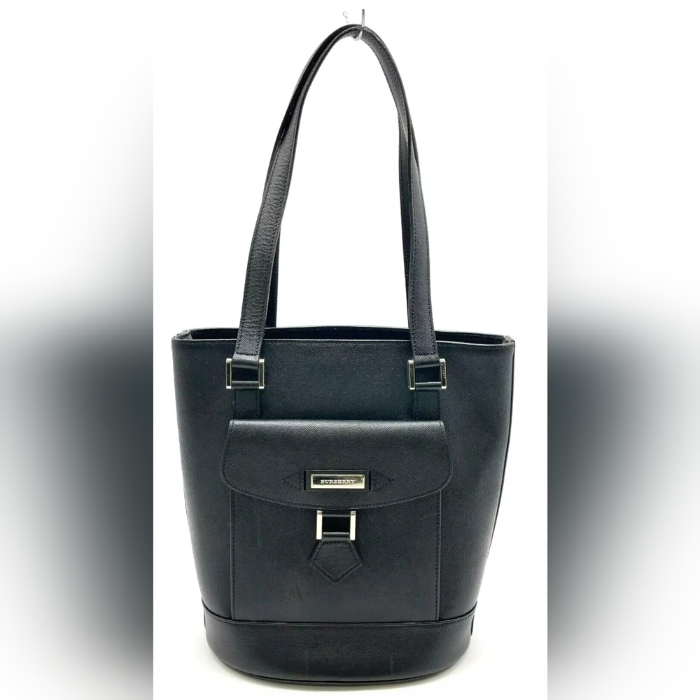 Auth BURBERRY Leather Standard Shoulder Bag